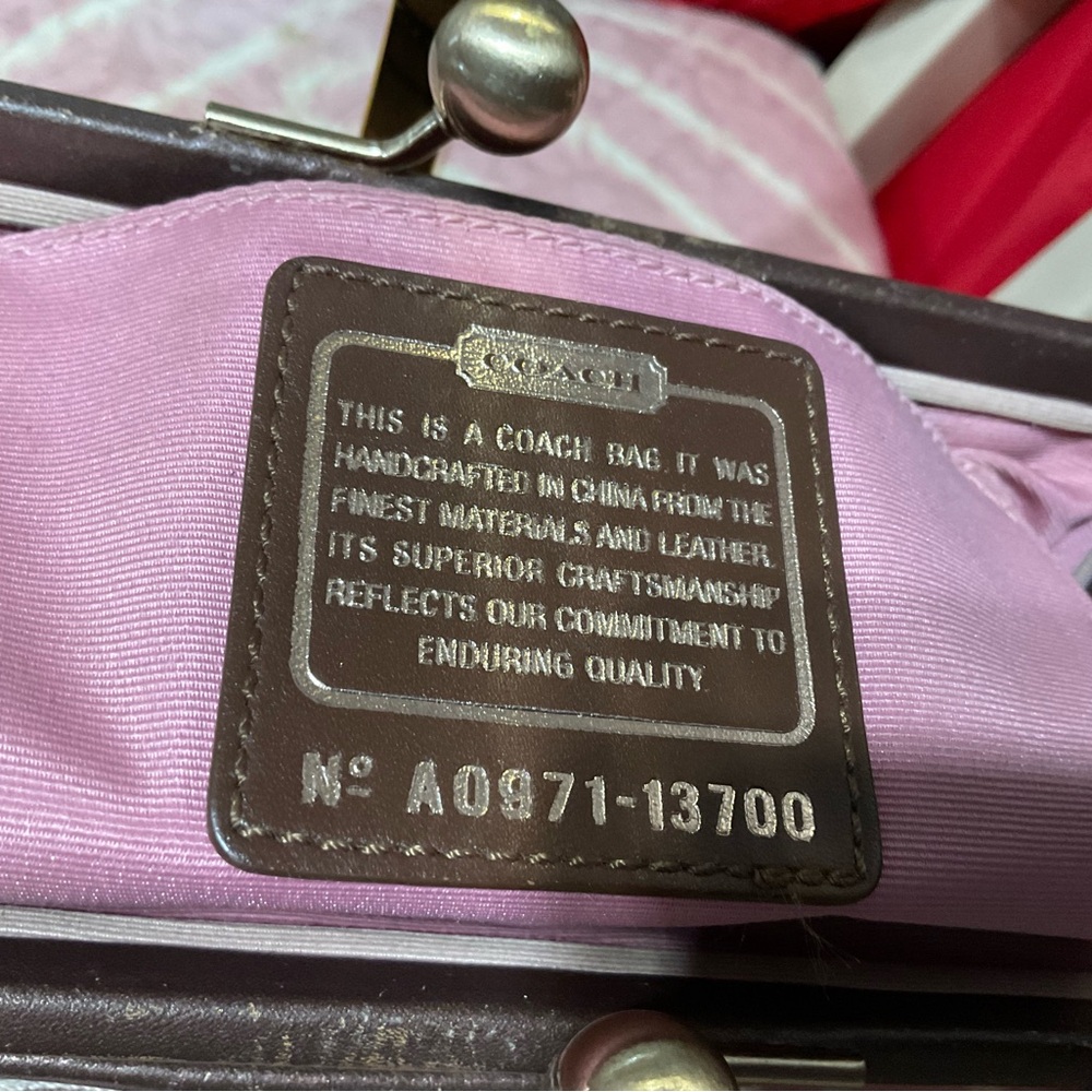 Rare Coach 2009 Parker OP Art Frame Kisslock Triple Compartment Signature - Picture 10 of 11